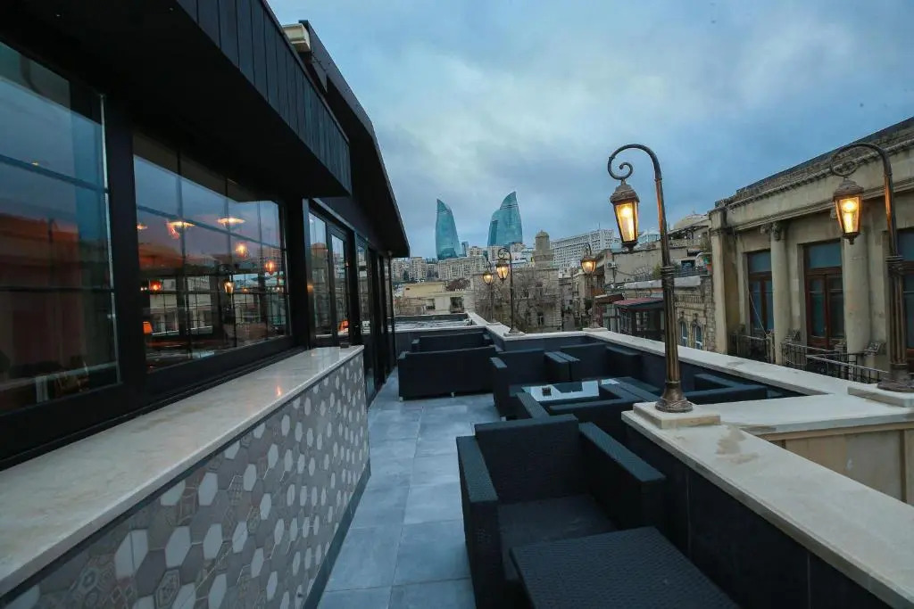Отель West Inn Baku