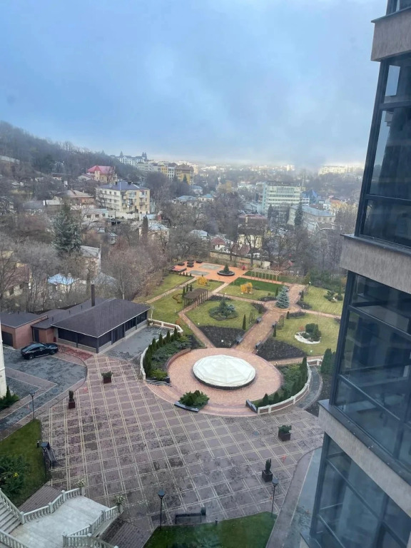 Апартаменты роскошные в центре с террасой и видом на горы элитный ЖК Green Park