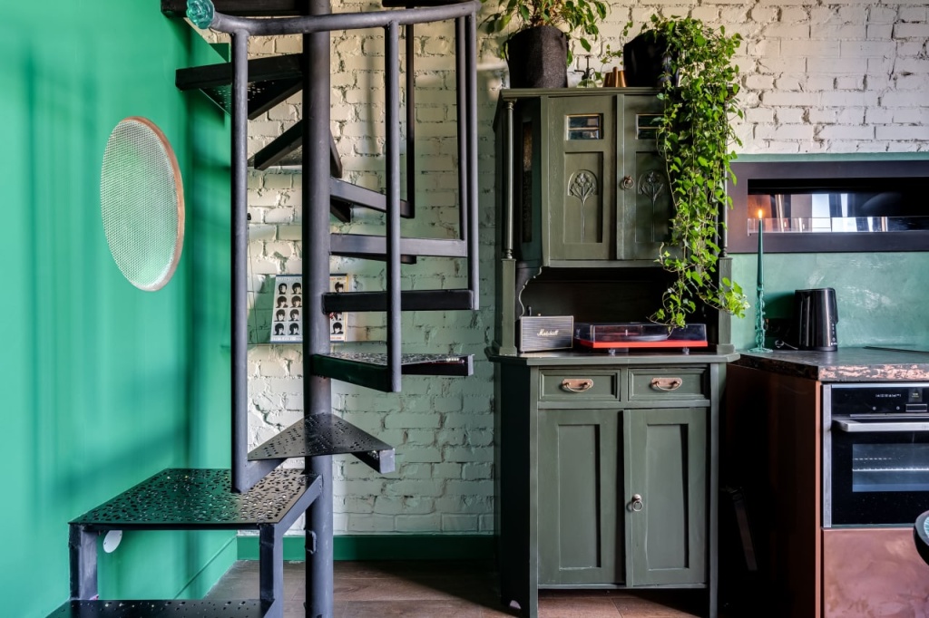Loft  Juzz and Absinthe