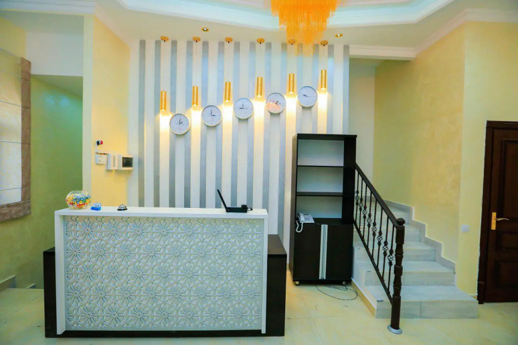 Mahmud Hotel