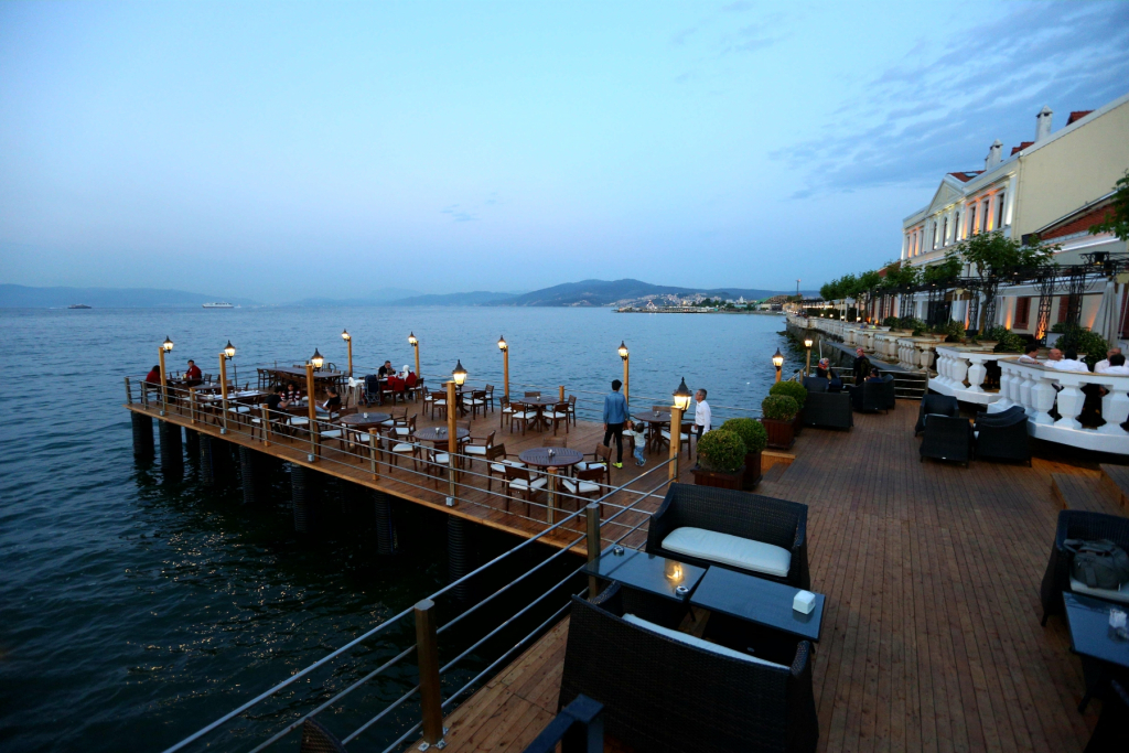 Montania Special Class Hotel