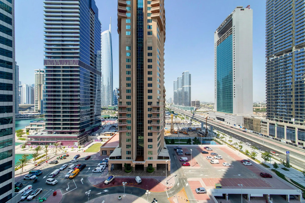 Апартаменты ME DO RE Jumeirah Lake Towers