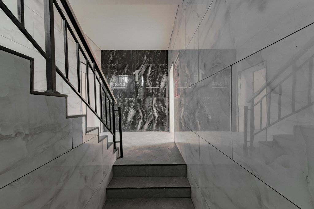 Elektrolitny Proyezd Flat