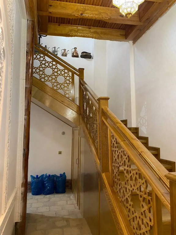 Mukhlisabegim Hotel