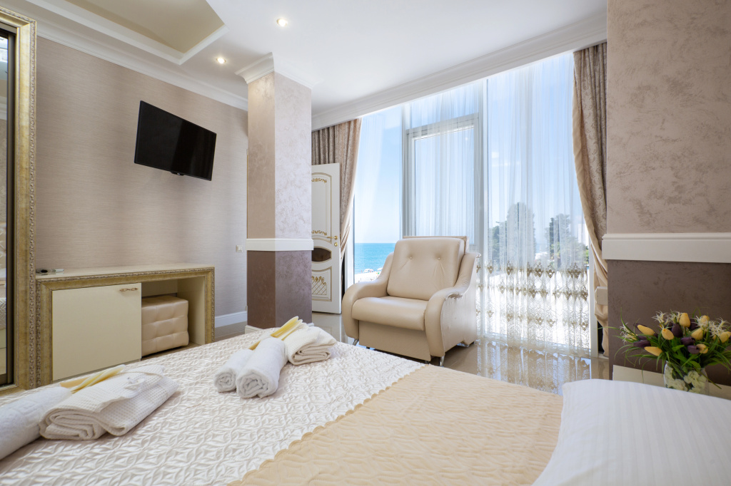 Отель Tropicana