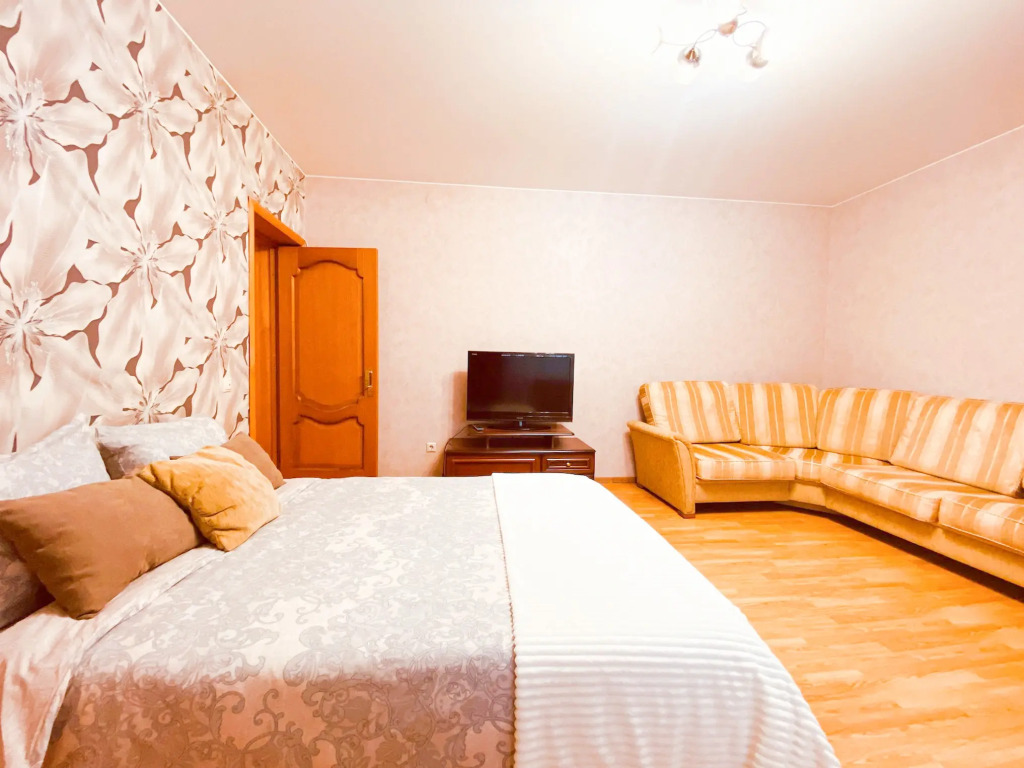 Апартаменты 3х-комнатные на Советском проспекте 84 А, MyHome-Vologda