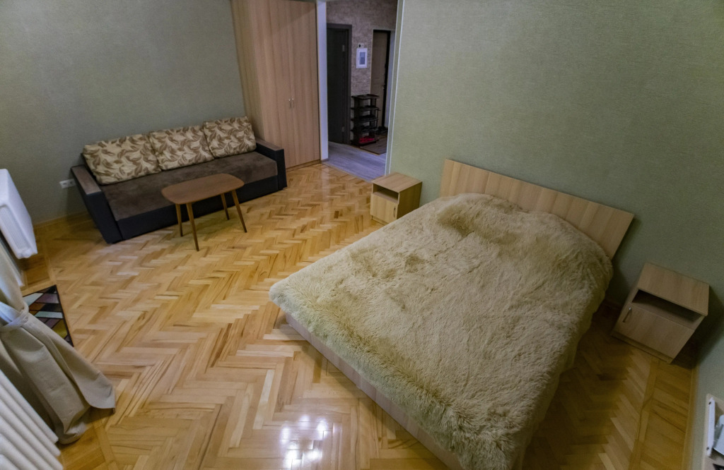 Просторные трёхкомнатные апартаменты в курортной части Железноводска