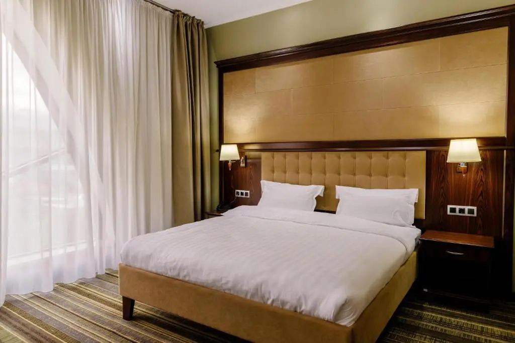 Shera Inn Hotel