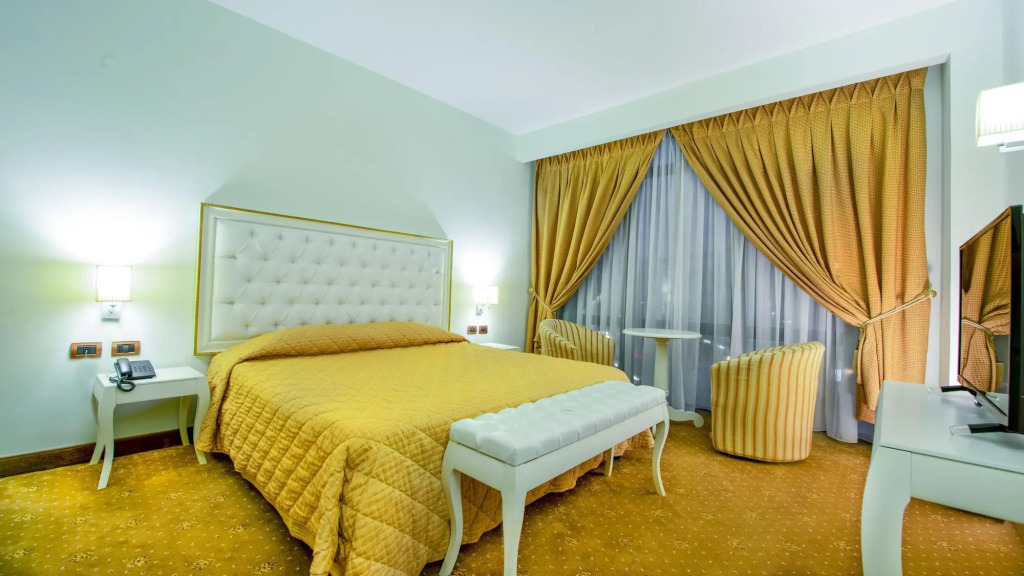 Hotel Fieri