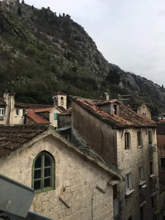 Athos Guesthouse