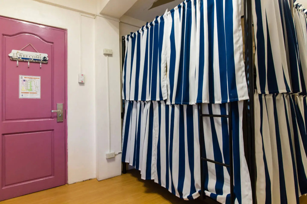 Хостел BGC Hostel & Dorm
