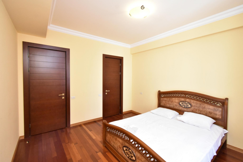 Апартаменты RentInnYerevan Mher Mkrtchyan 1 street