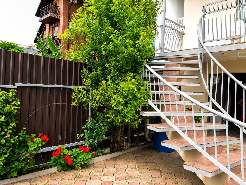 Laym Guest House
