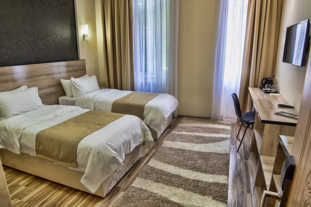 LEVEL Hotel