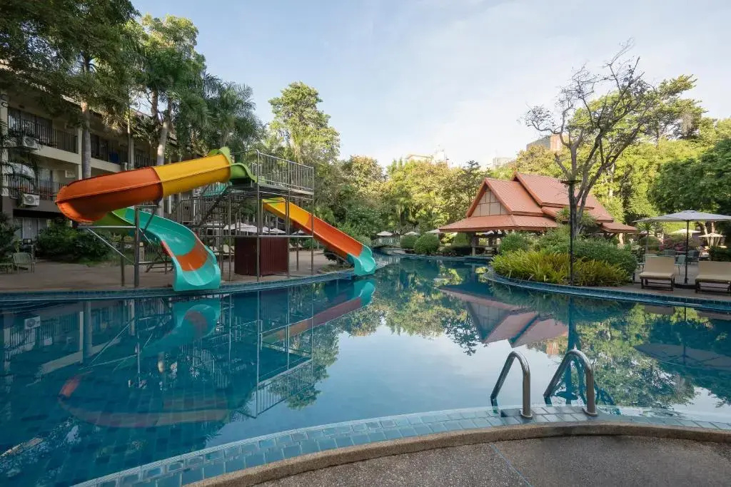 The Green Park Resort