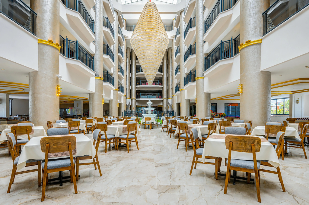 World Star Beach Resort & Spa