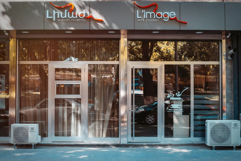 Limage Art Hotel