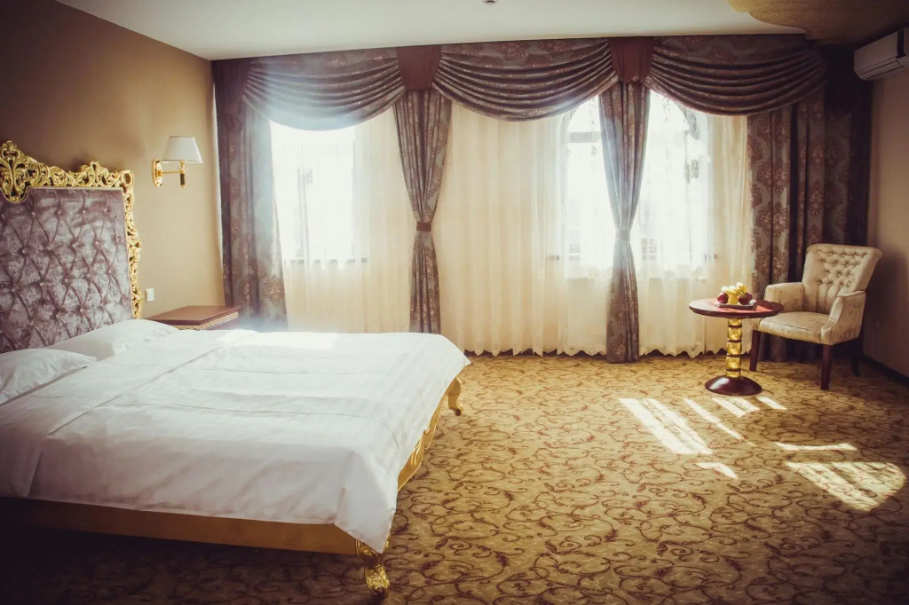 Emirhan Hotel