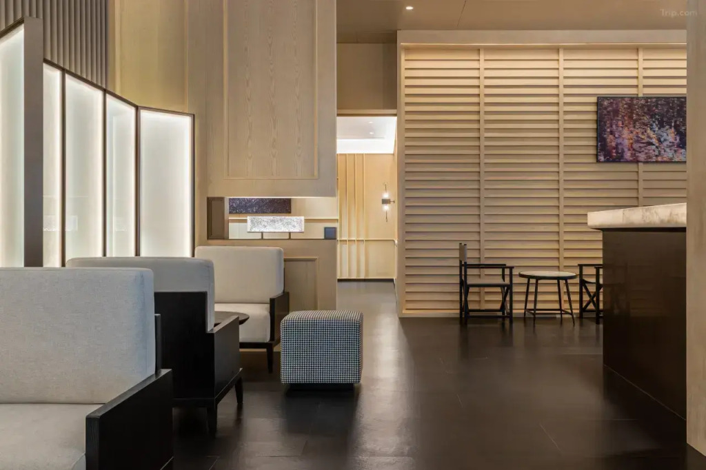 Отель Mehood Lestie Shanghai International Resort Chuansha Road