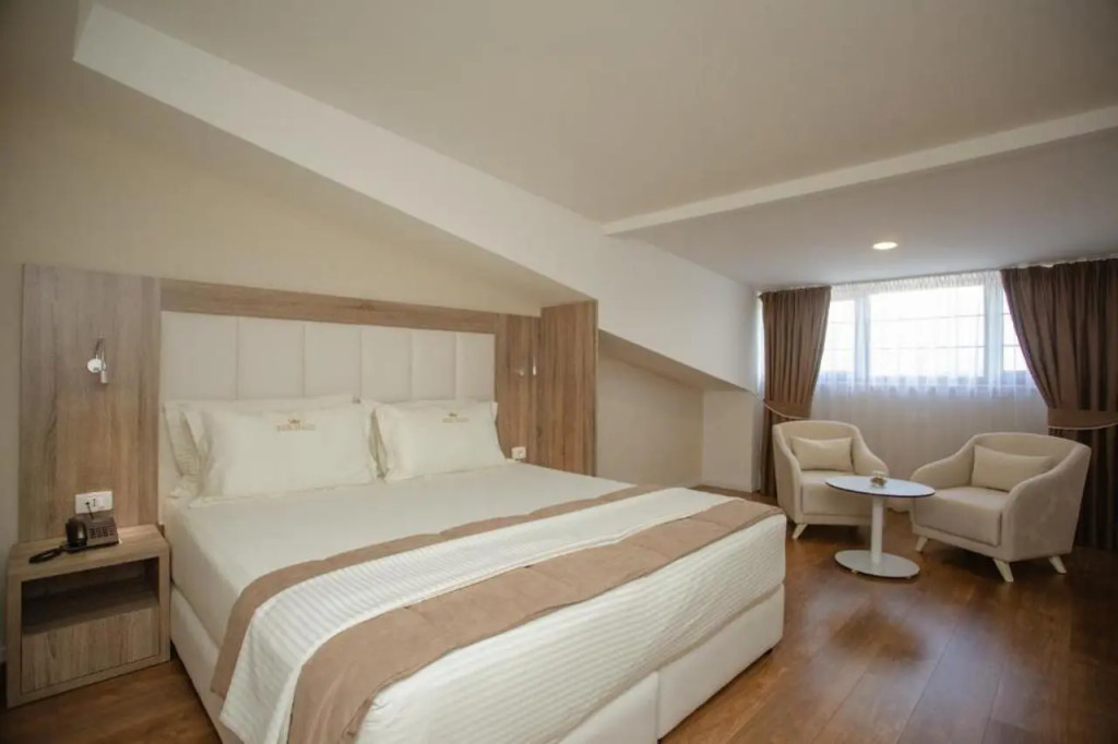 Kompleksi Exalco Al Hotel