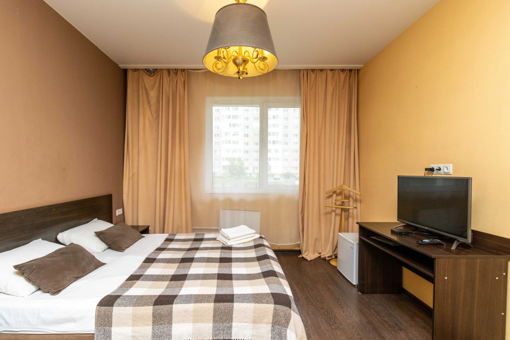 Five Mini-hotel