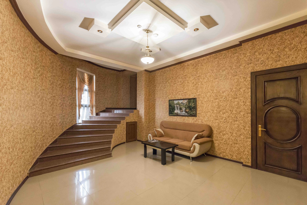 Starway Hotel