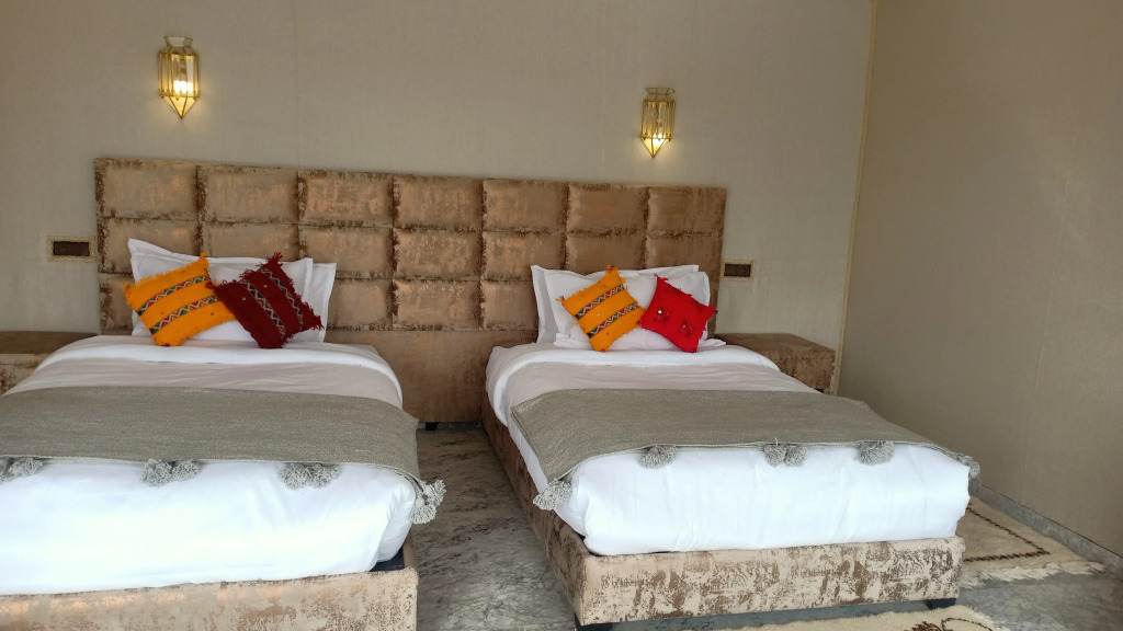 Кемпинг Yakout Merzoga Luxury Camp