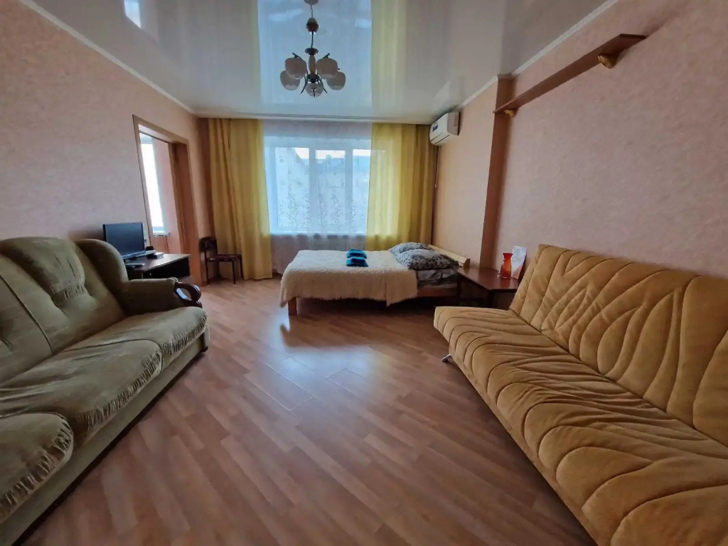 Квартира Чичканова 79
