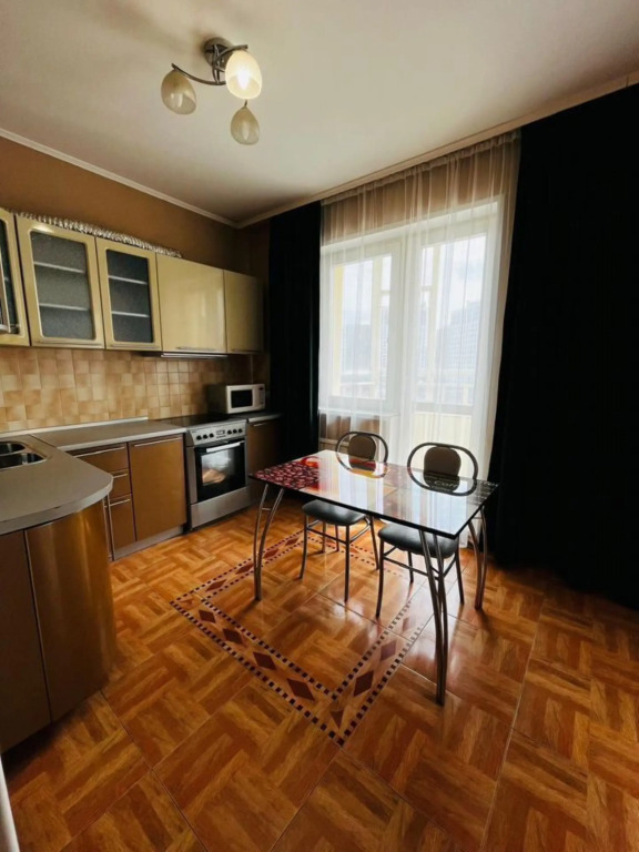 Квартира на Батурина 30к4