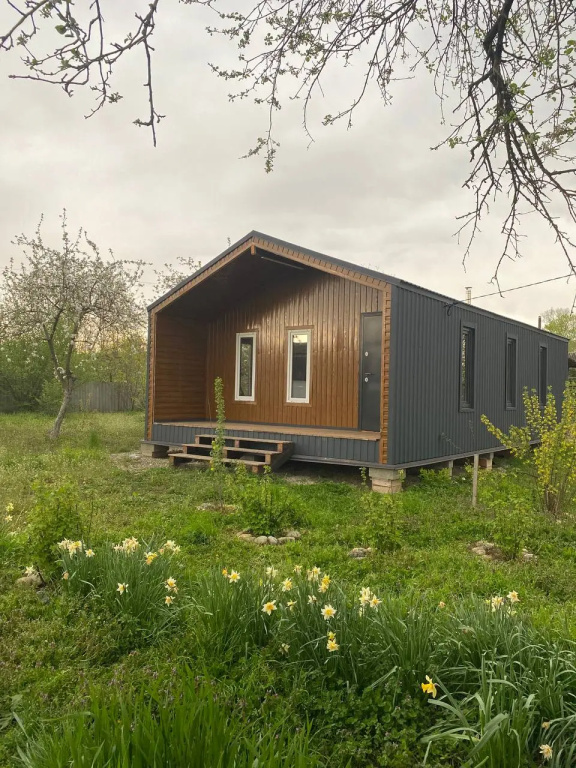 Частный дом Ani hOMe с садом у горной реки