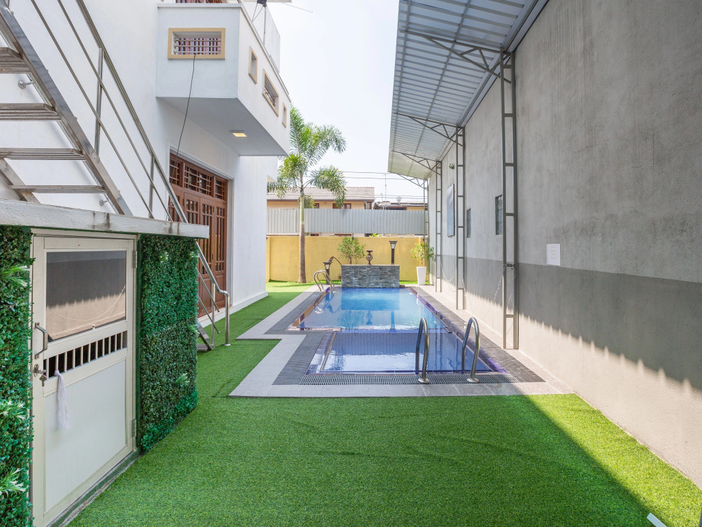 Отель Yoho Villa Safari Colombo