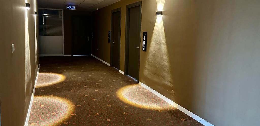 Esse Joven Hotel