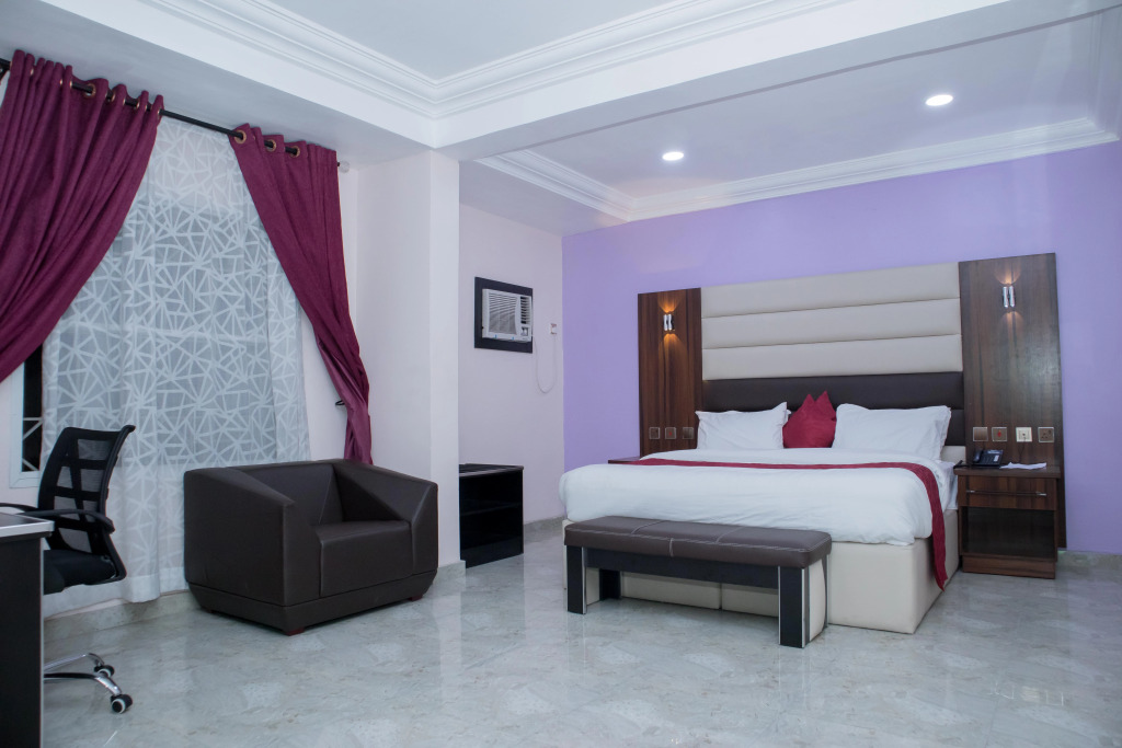 Отель Meritz Hotels and Suites Global Limited
