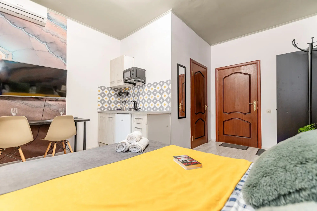Апартаменты Жуковского 1/2/10 с2 (313)