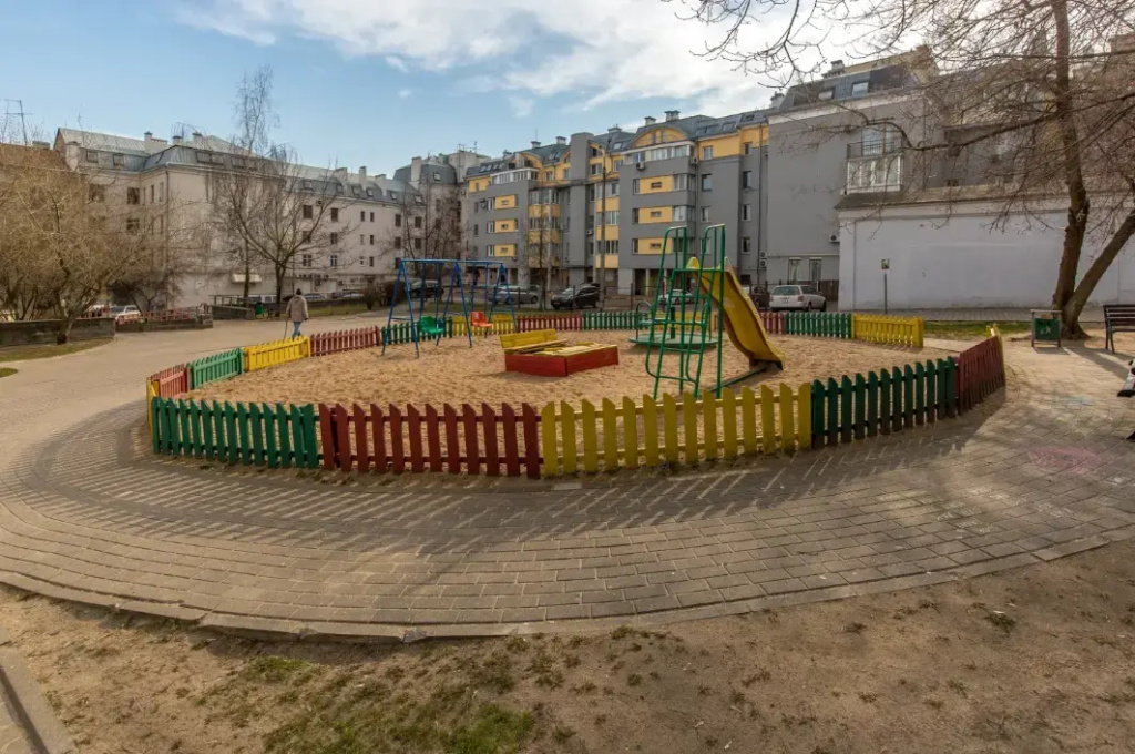 Апартаменты в классическом стиле в центре