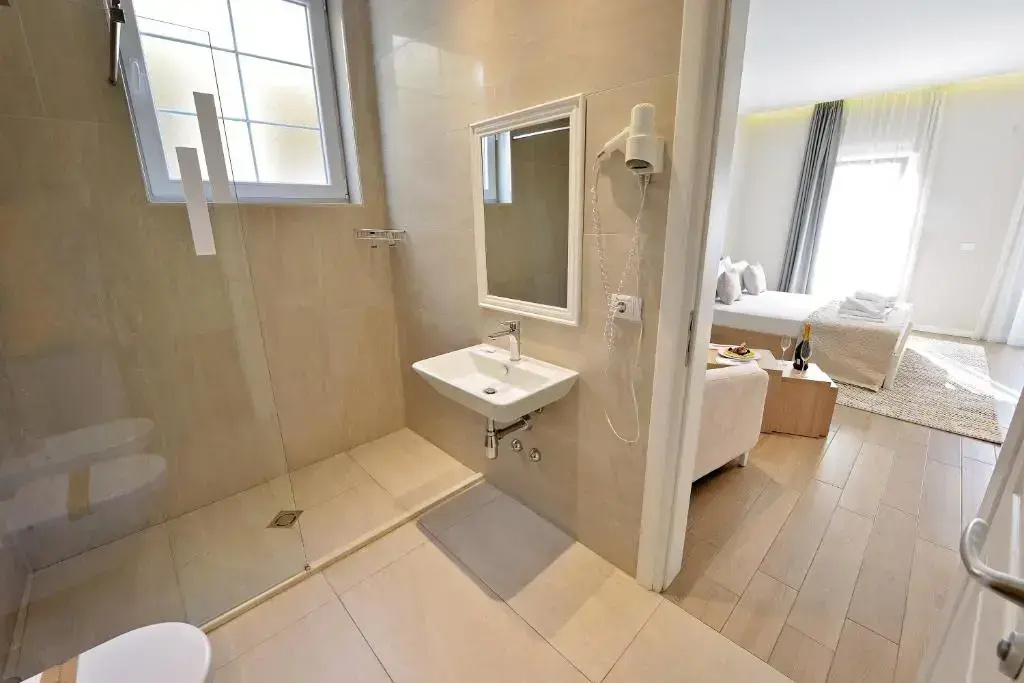 Alis Hotel