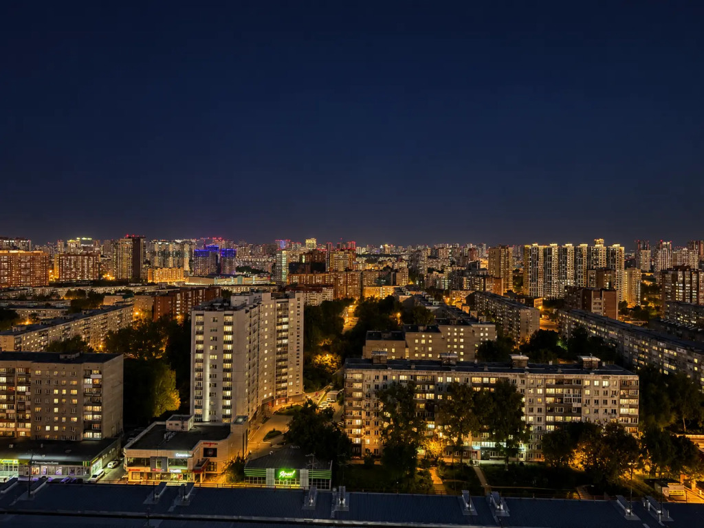Квартира Hugge place на золотой ниве