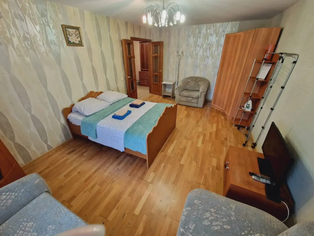 Квартира Октябрьская 8