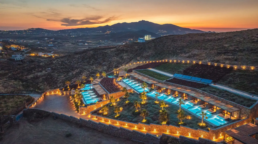 Отель Ftelia Black Villas