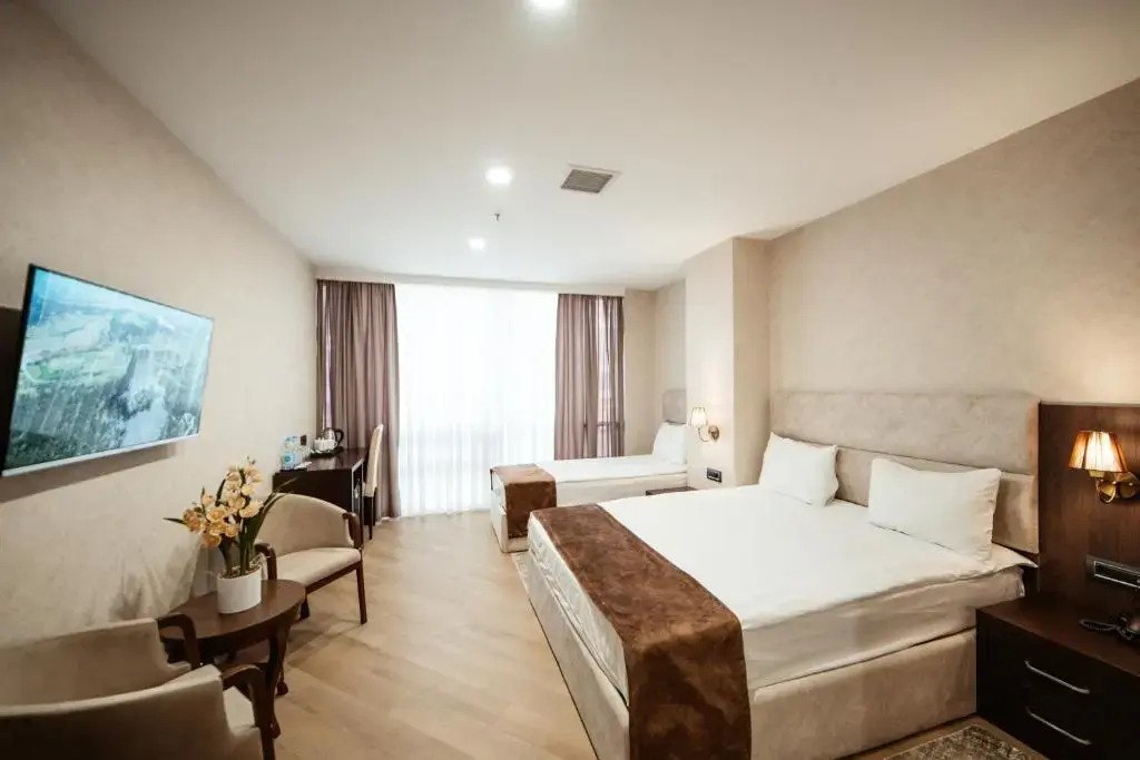 Diamond Hotel