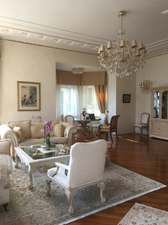 Villa Castiglioni Luxury Apartment