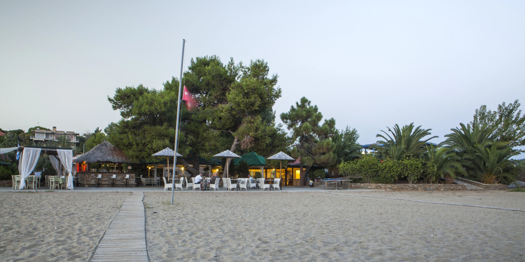 Отель Coral Blue Beach