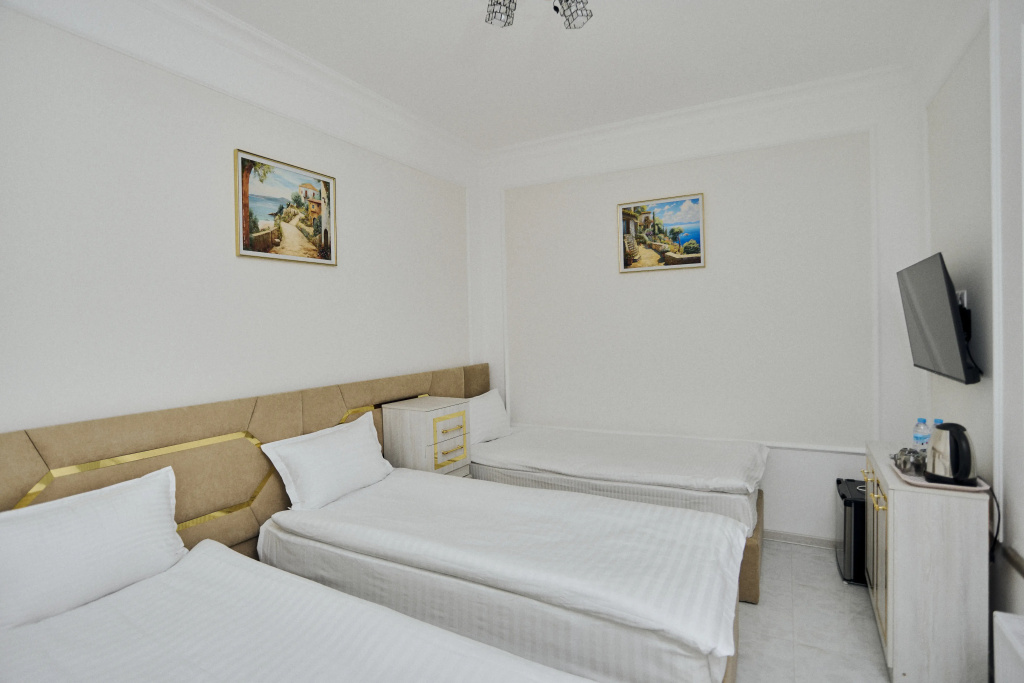Hotel Registon Gold