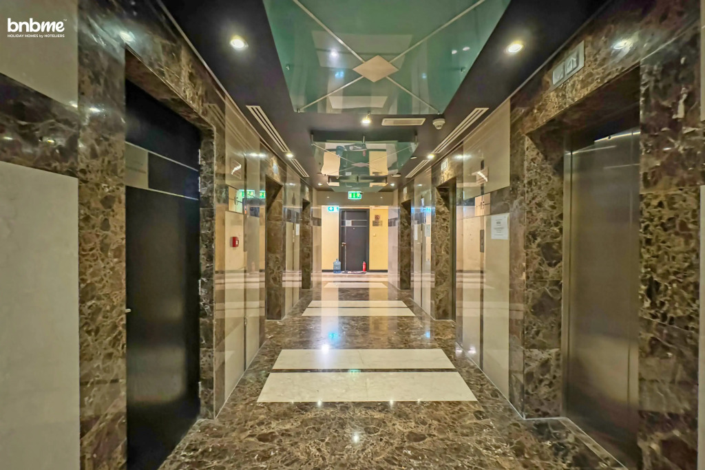 Апартаменты Bnbme Gold Crest Views 2 Studio