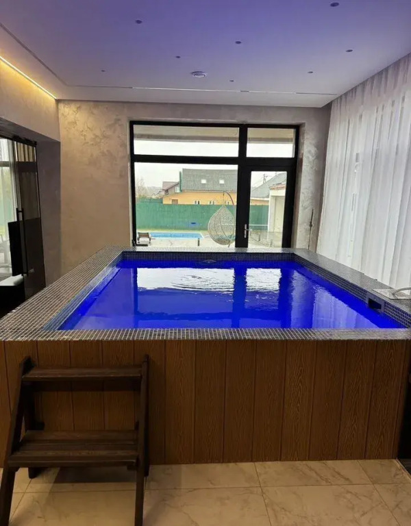 Частный дом в Подмосковье с бассейном и Spa зоной