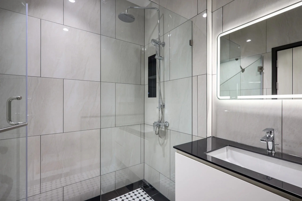Апартаменты Title Legendary 1 bedroom pool access B104