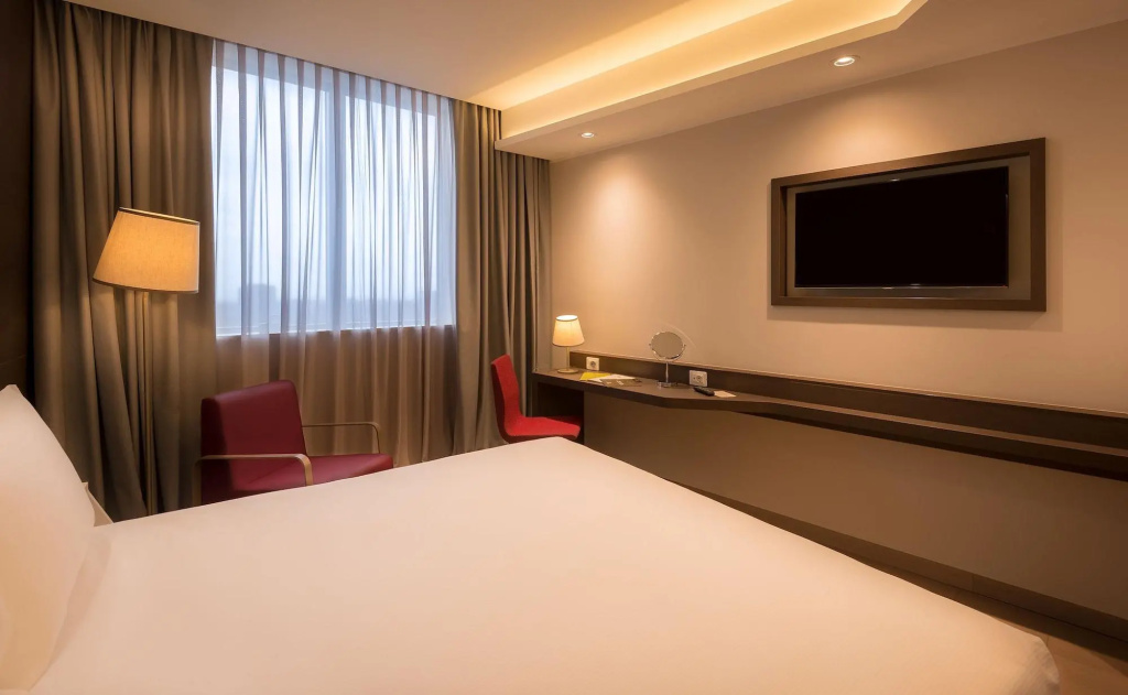 DoubleTree by Hilton Yerevan City Centre
