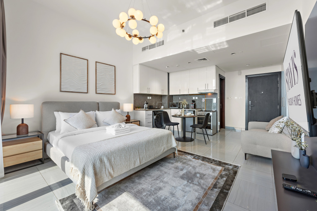 Апартаменты Stayis- Brand New Stylish Suite Studio apartment Dubai