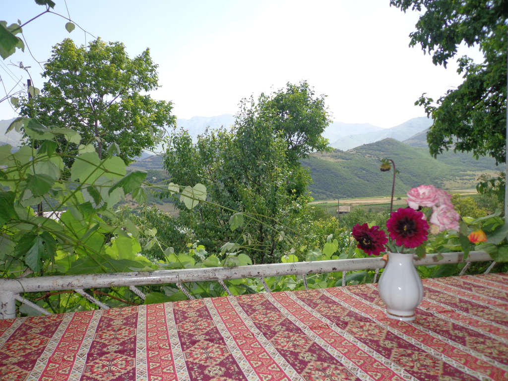 Anush`s B&B