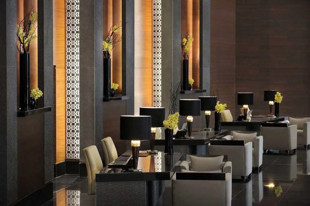 Отель JW Marriott Hotel Marina